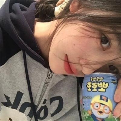 穿成炮灰原配，我惊艳家属院